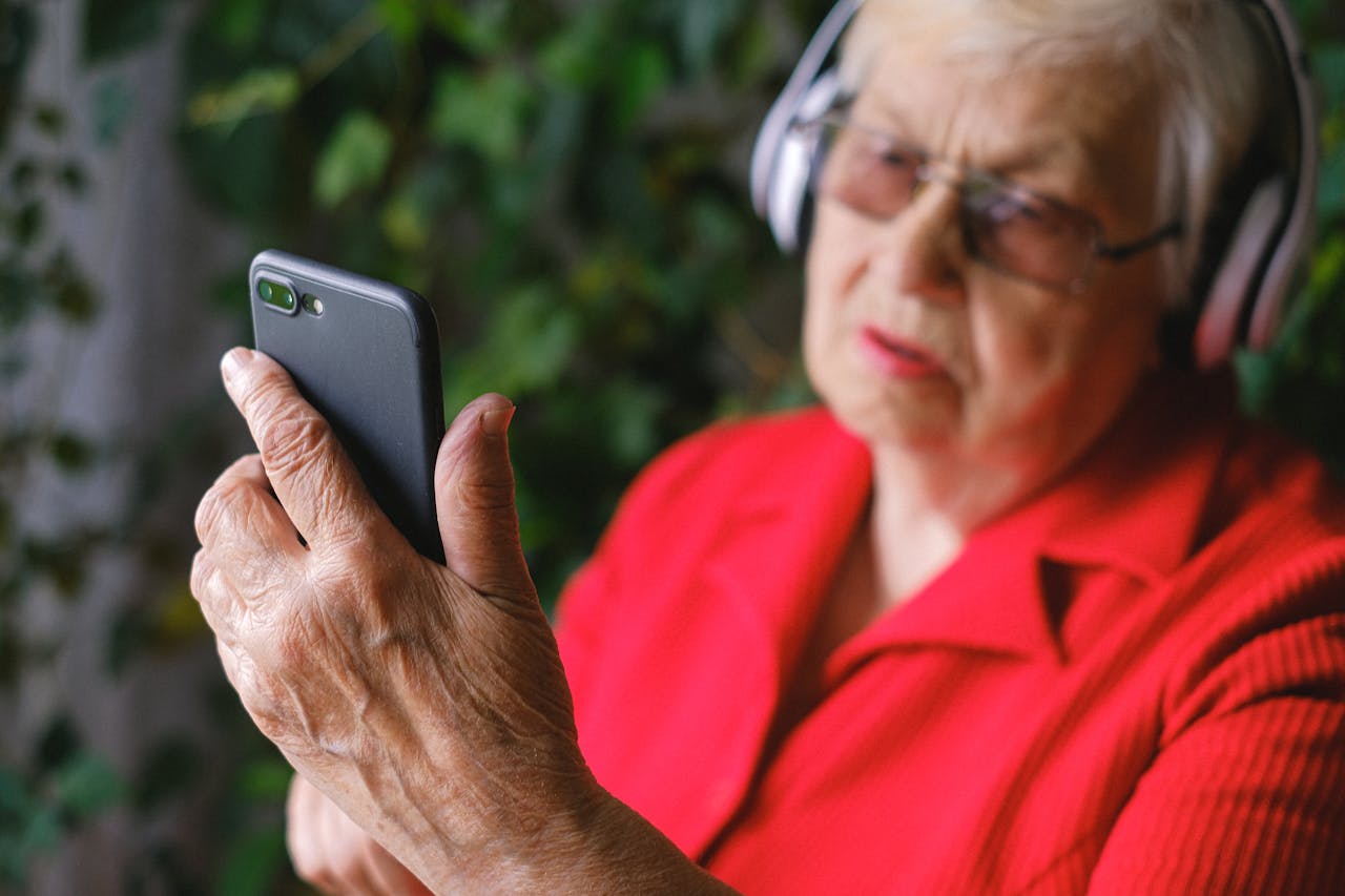 Van wie is het telefoonnummer +32 9 216 29 50